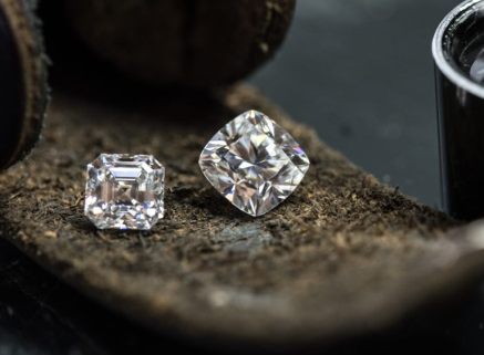 Natural Vs. Lab-Grown Diamonds